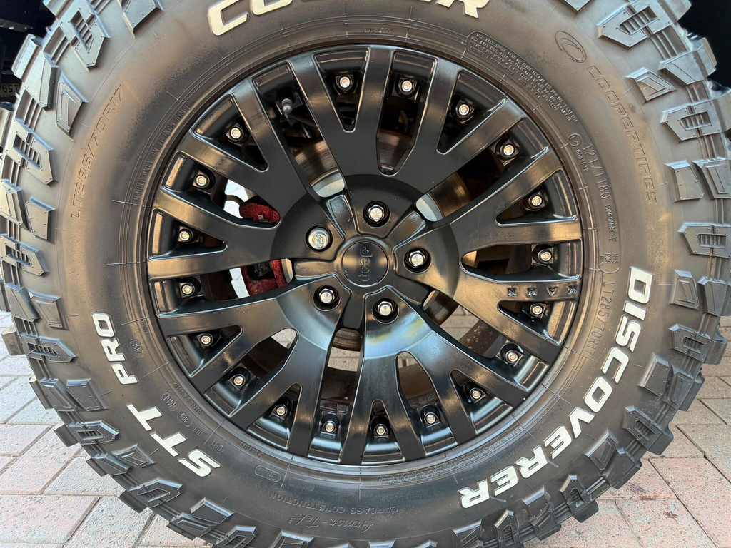 Jeep Wrangler 2.8L Night Eagle Purple #27