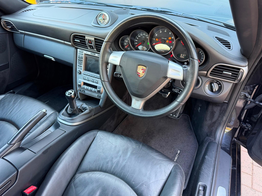 Porsche 911 Coupe Silver #12