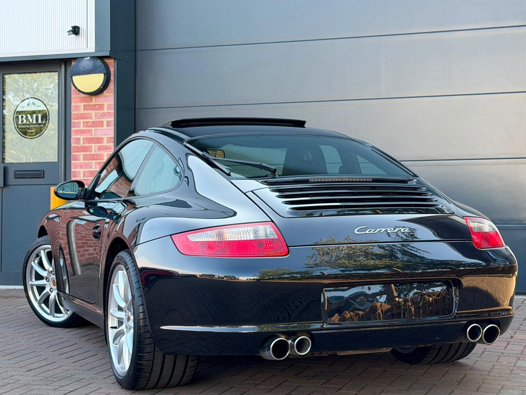 Porsche 911 3.6 997 Carrera  #6