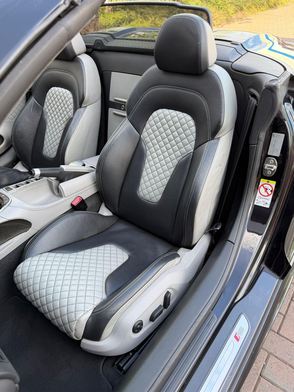 Audi R8 Spyder Quattro V10 4Wd Blue #21