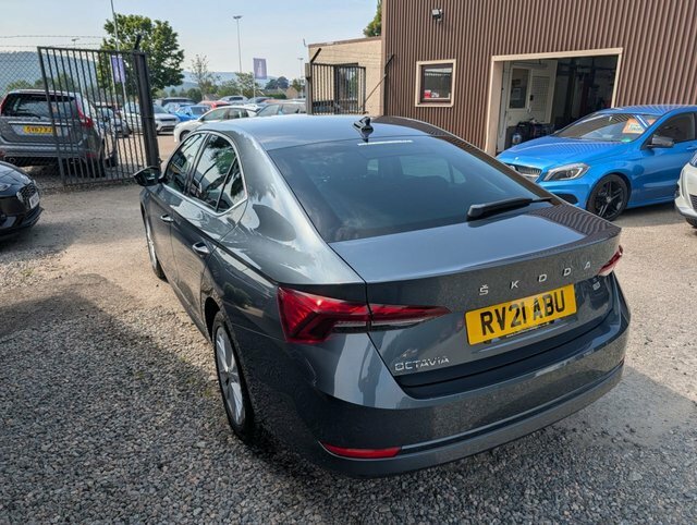 Skoda Octavia 2021 1.5 Tsi Act Se L First Edition Hatchback Grey #5