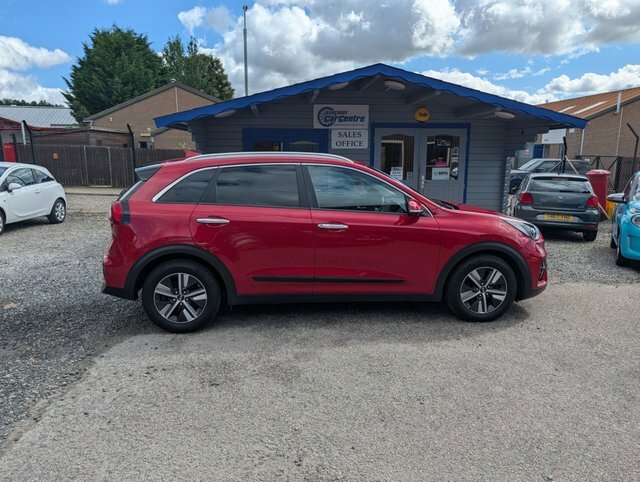 Kia Niro 2021 1.6 Gdi 2 Suv Hybrid Dct Euro 6 S Red #2