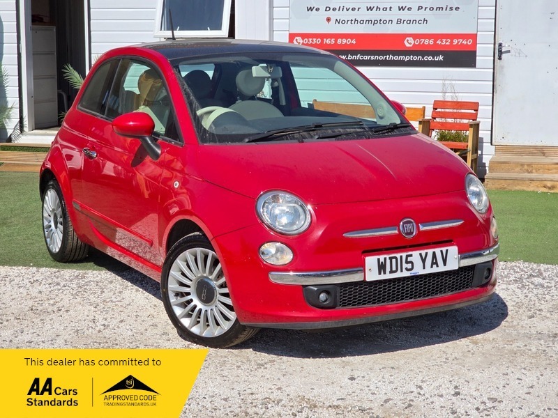 Fiat 500 1.2 Lounge Euro 6 Red