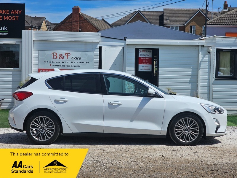 Ford Focus 1.5 Ecoblue Titanium X White #4