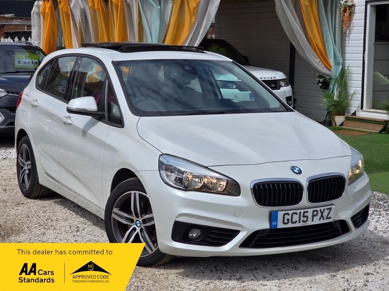 BMW 2 Series 2.0 220D Sport Euro White