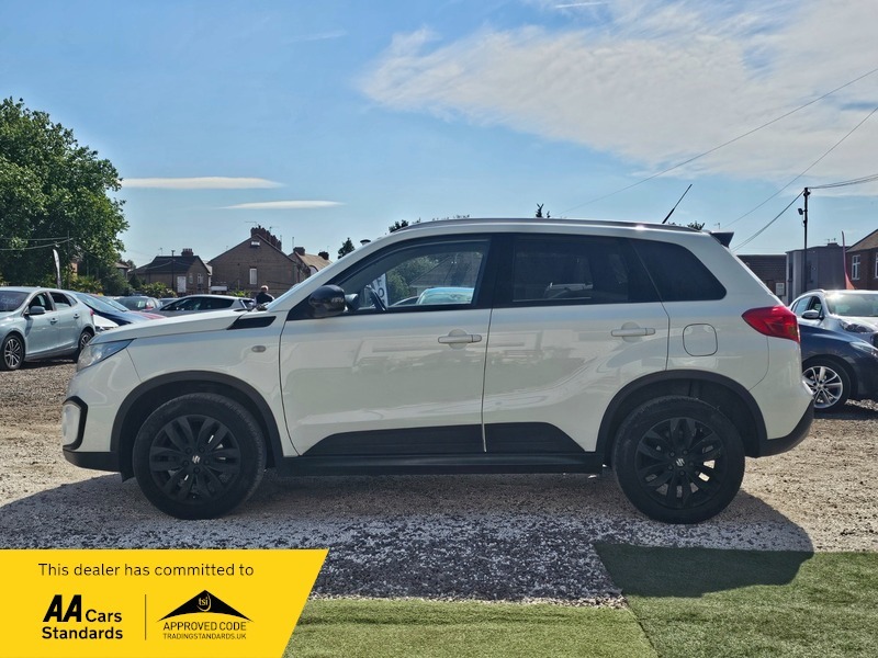 Suzuki Grand Vitara 1.6 Kuro Euro 6 White #4