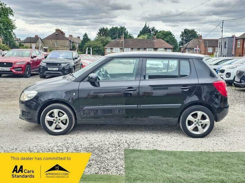 Skoda Fabia 1.2 Tsi Se Euro Black #5