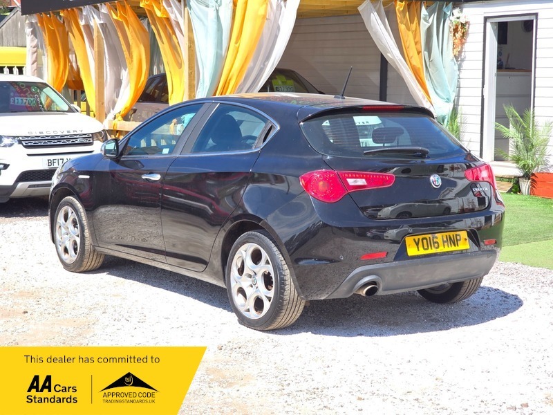 Alfa Romeo Giulietta 1.4 Tb Multiair Super Black #6