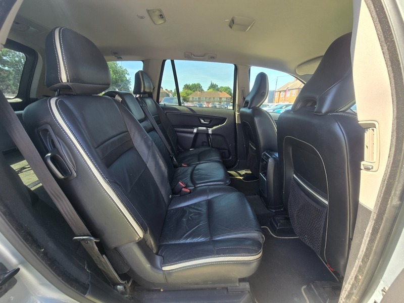 Volvo XC90 4X4 2.4 D5 Es Geartronic 4Wd 201161 Black #18