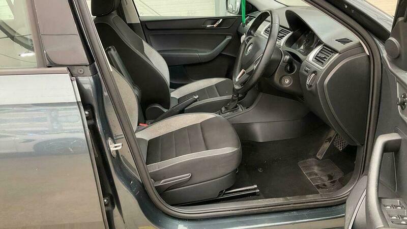 Skoda Rapid 1.2 Tsi Se Tech Grey #4