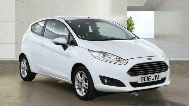 Ford Fiesta 1.25 Zetec Euro 6 White