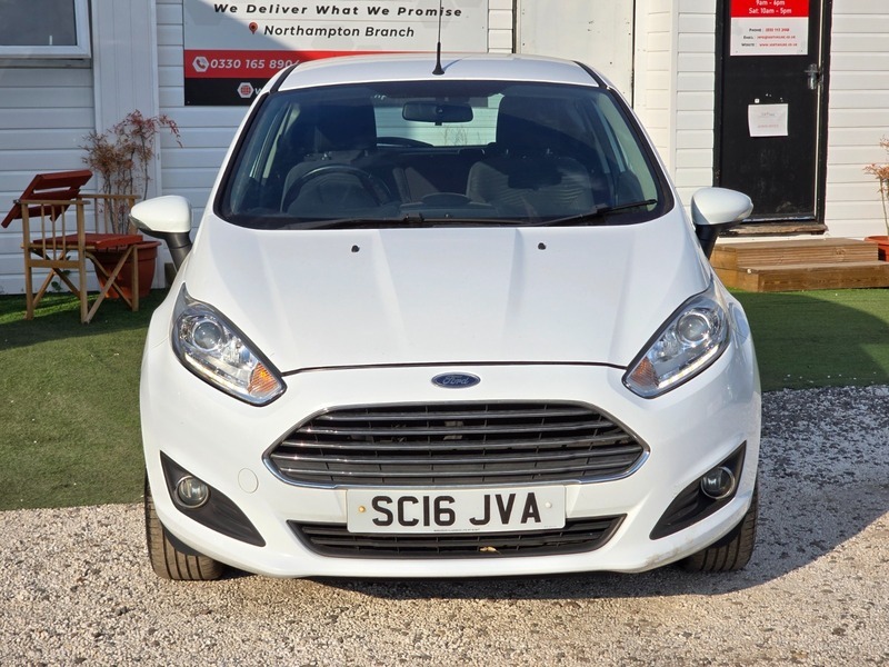 Ford Fiesta 1.25 Zetec Euro 6 White #2
