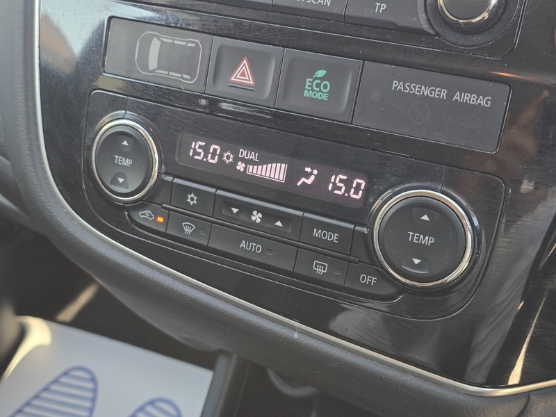 Mitsubishi Outlander 2.2 Di-d Gx5 Blue #34