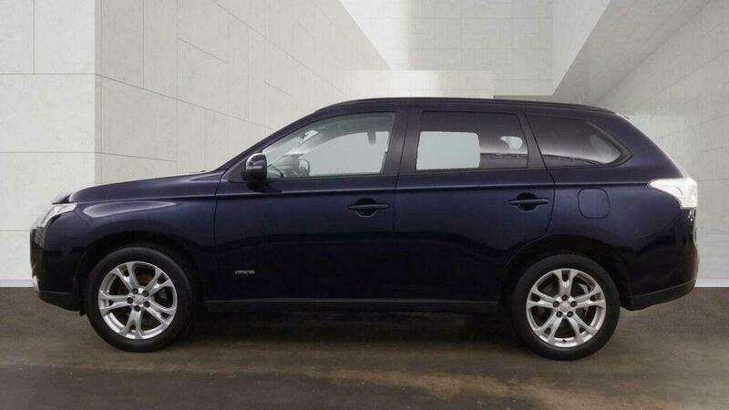 Mitsubishi Outlander 2.2 Di-d Gx4 Suv 4Wd Euro 5 Ss White #8