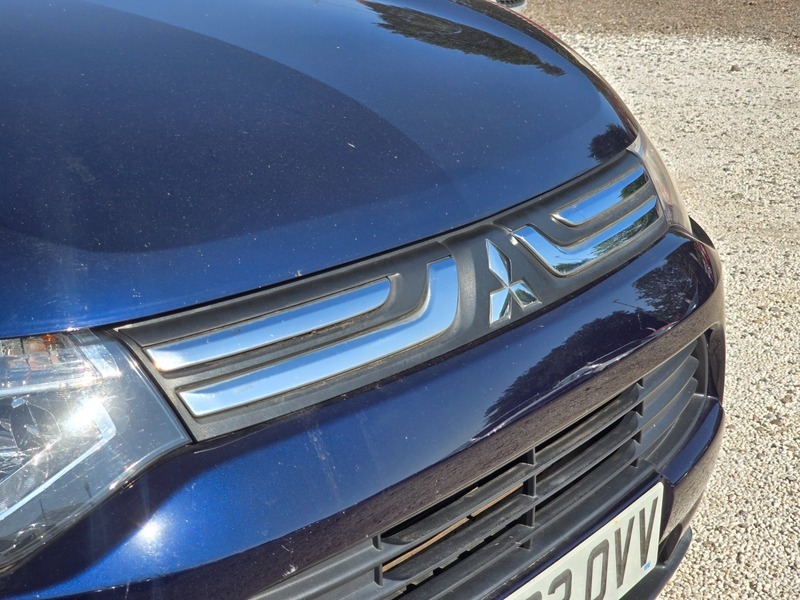 Mitsubishi Outlander 2.2 Di-d Gx5 Blue #38