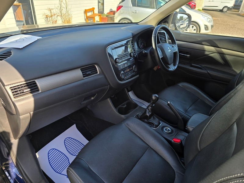Mitsubishi Outlander 2.2 Di-d Gx5 Blue #20