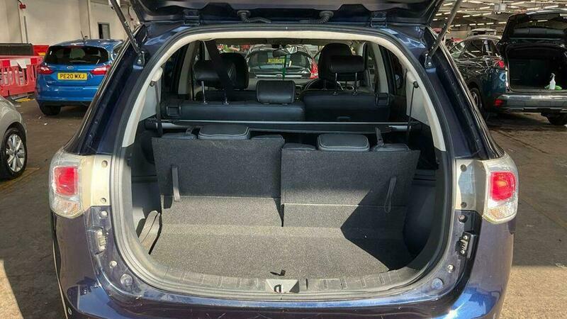 Mitsubishi Outlander 2.2 Di-d Gx4 Suv 4Wd Euro 5 Ss White #12