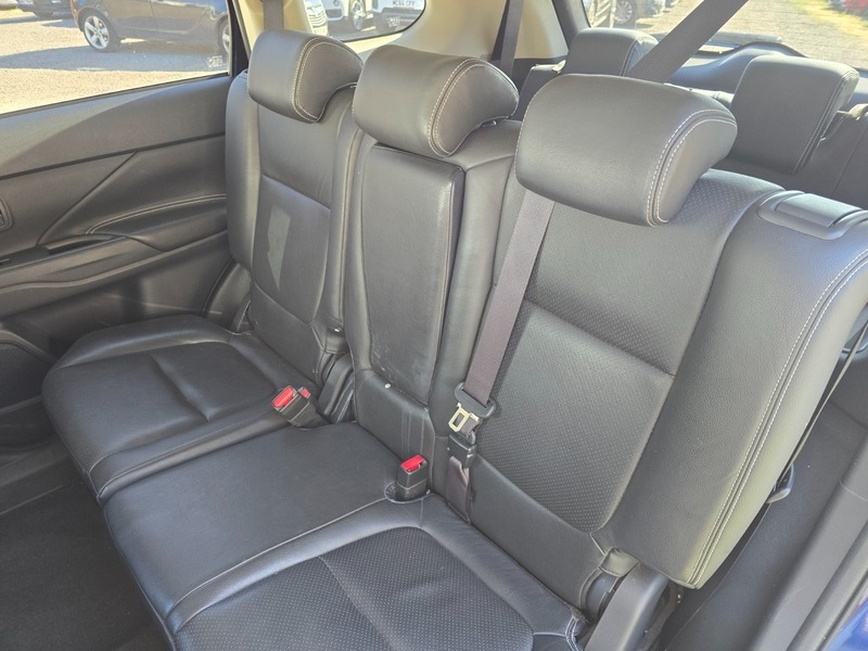 Mitsubishi Outlander 2.2 Di-d Gx5 Blue #18