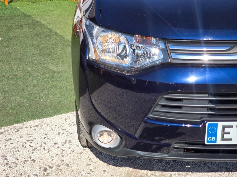Mitsubishi Outlander 2.2 Di-d Gx5 Blue #39
