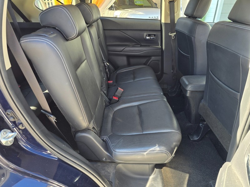Mitsubishi Outlander 2.2 Di-d Gx5 Blue #15