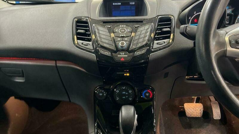 Ford Fiesta 1.0T Ecoboost Zetec Powershift Red #3