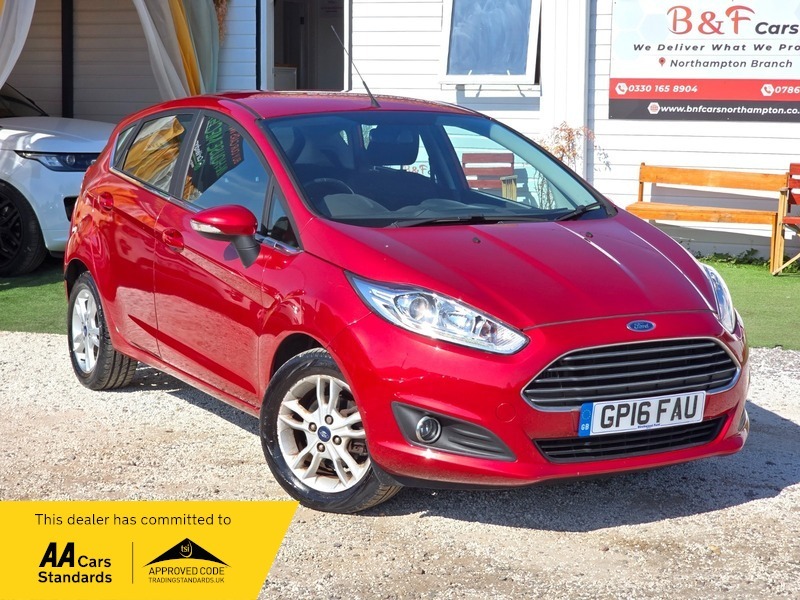 Ford Fiesta 1.0T Ecoboost Zetec Powershift Red