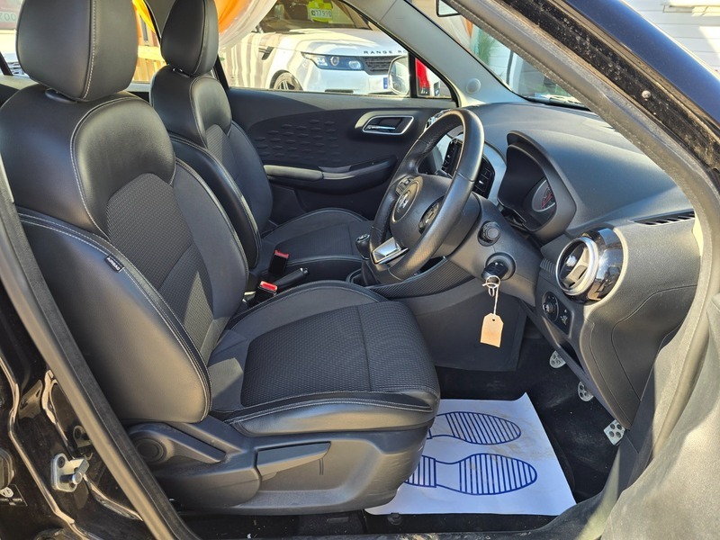 MG MG3 1.5 Vti-tech Exclusive Euro FX19TYU Black #4