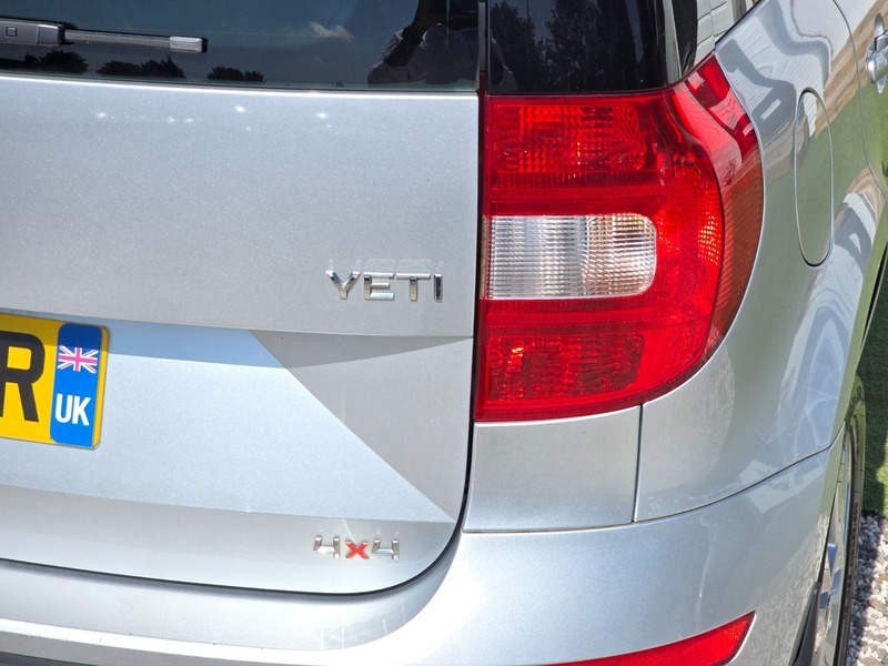 Skoda Yeti Suv Blue #39