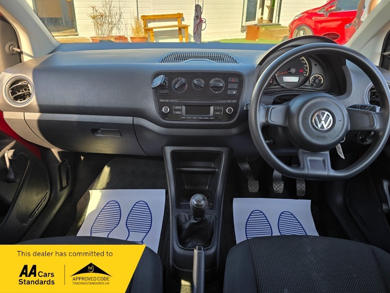 Volkswagen Up 1.0 Take Up Euro Red #3