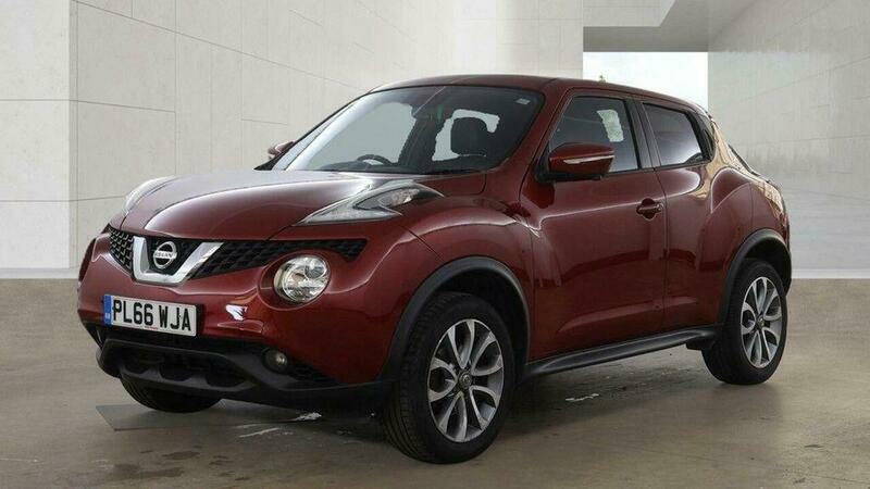Nissan Juke 1.6 Tekna Xtron Euro Red #2