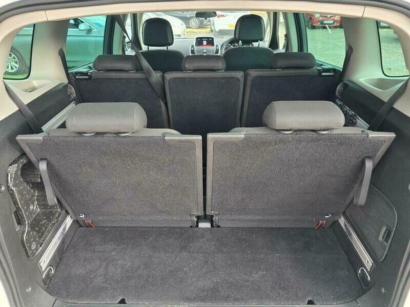 Vauxhall Zafira 1.8 Tech Line Black #17