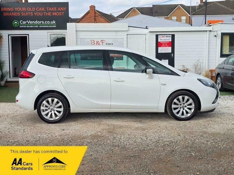 Vauxhall Zafira 1.8 Tech Line Black #10
