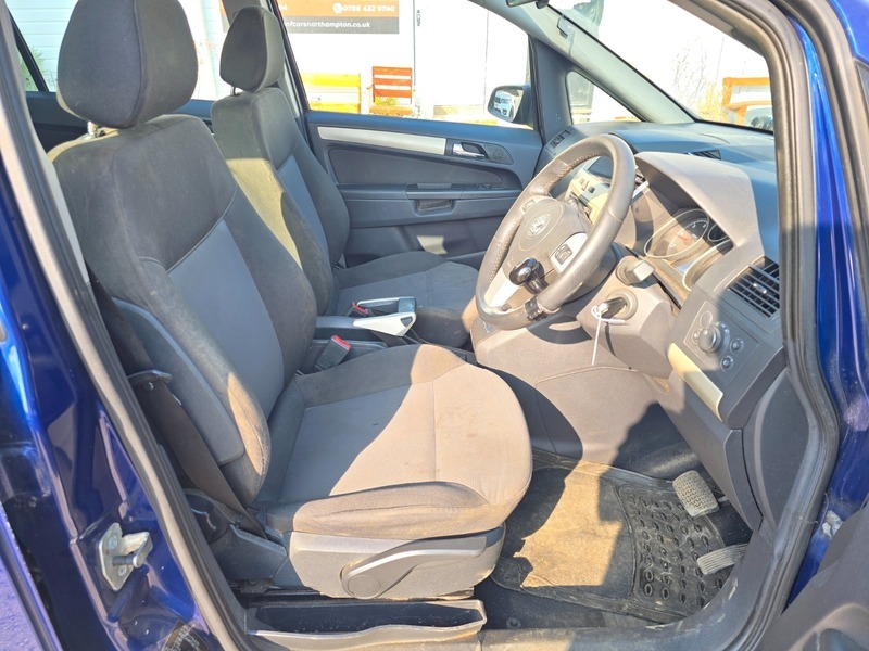 Vauxhall Zafira  Beige #13