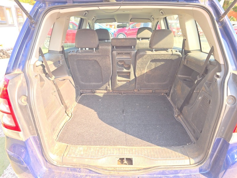 Vauxhall Zafira  Beige #21