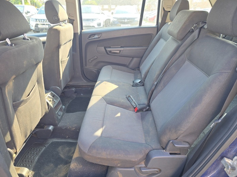 Vauxhall Zafira  Beige #11
