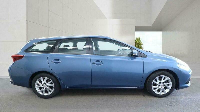 Toyota Auris D-4d Design Grey #9