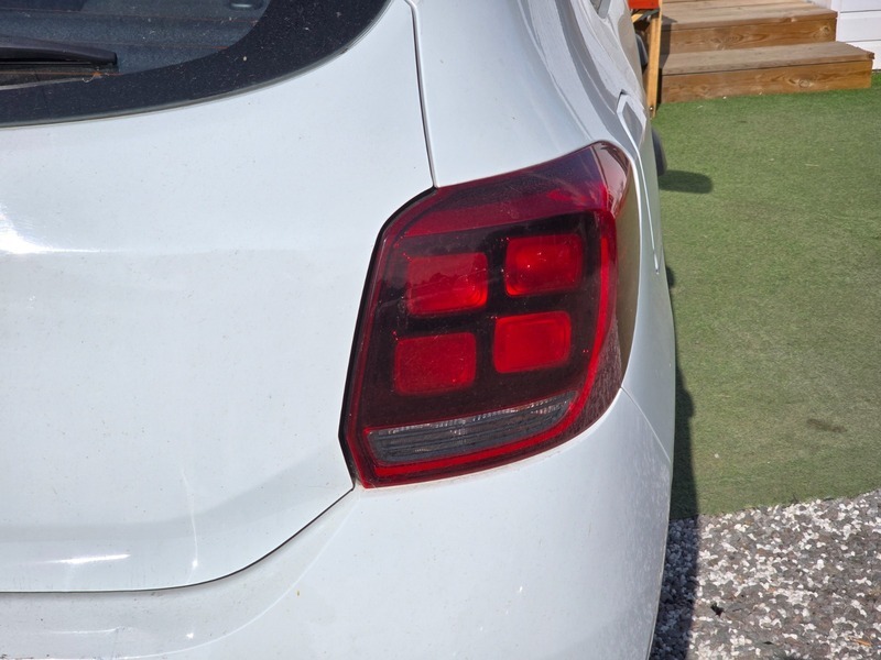 Dacia Sandero 1.0 Sce Ambiance Hatchback Red #31