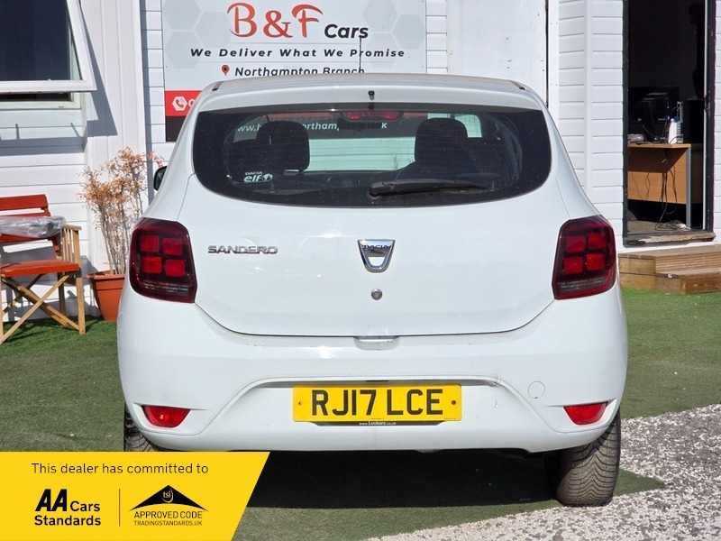 Dacia Sandero 1.0 Sce Ambiance Hatchback Red #8