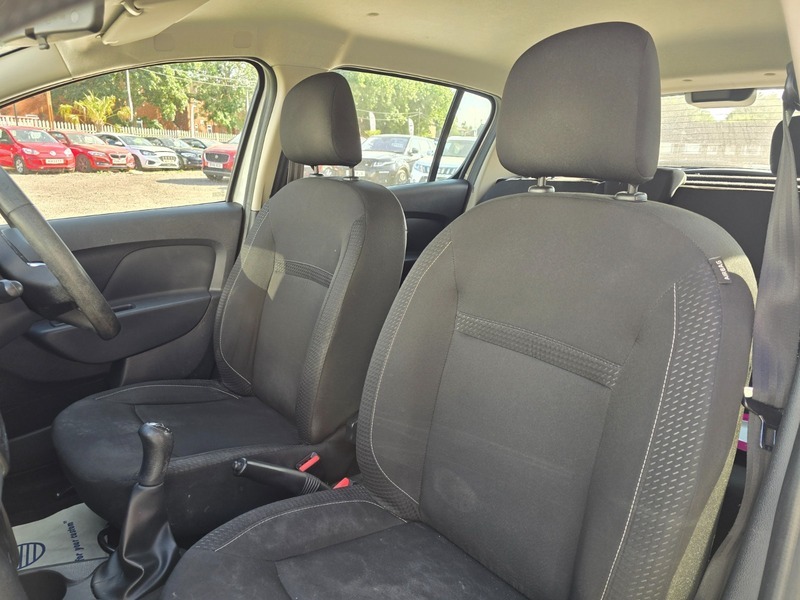 Dacia Sandero 1.0 Sce Ambiance Hatchback Red #19