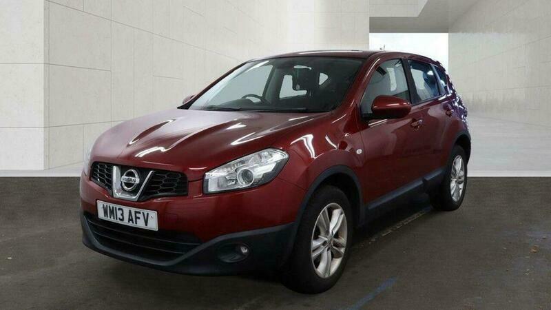 Nissan Qashqai 1.5 Dci Acenta 2Wd Red #2