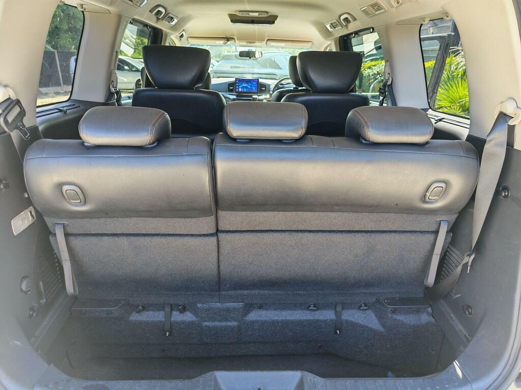 Nissan Elgrand Suv 6 Seater 201422 White #13