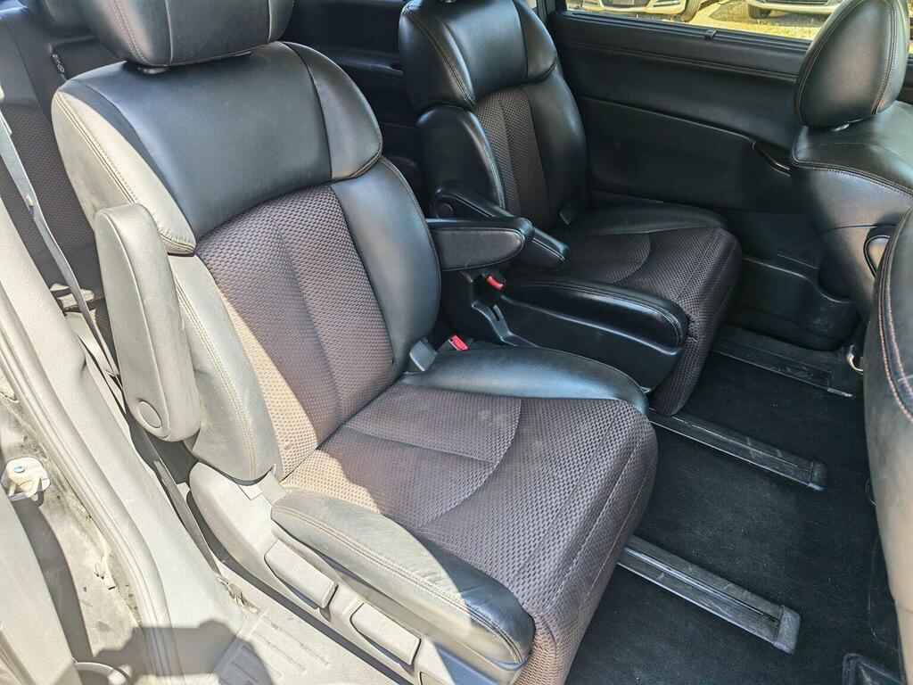 Nissan Elgrand Suv 6 Seater 201422 White #11
