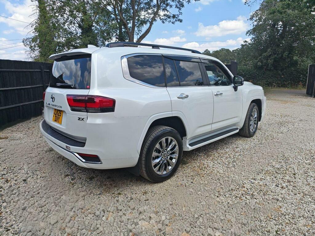Toyota Land Cruiser Like New-7 Seats-modellista-vat Q White #6