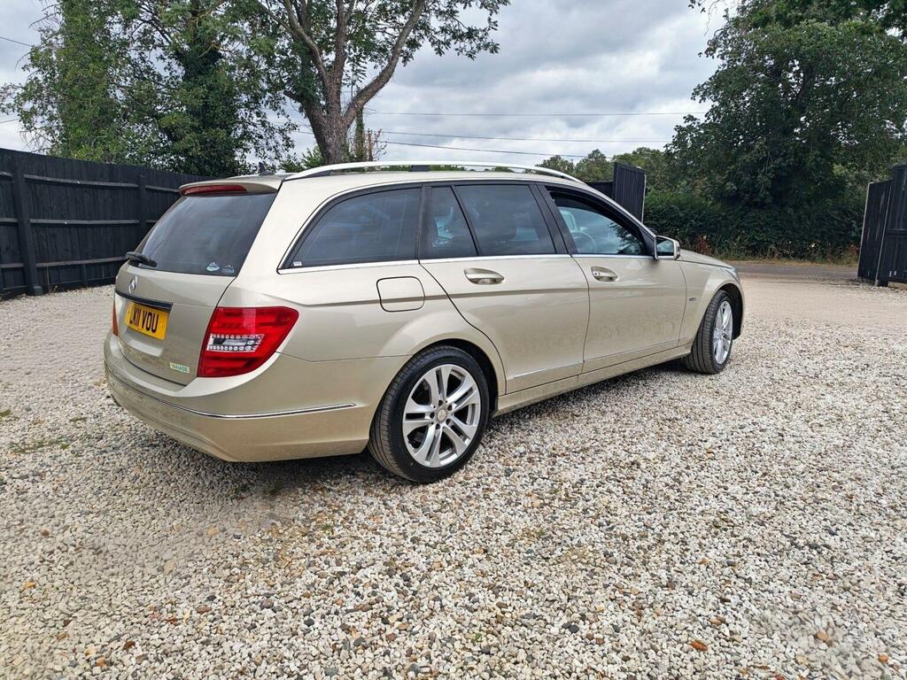 Mercedes-Benz C Class 1.8 C250 Blueefficiency Elegance G-tronic Euro 5 Gold #3