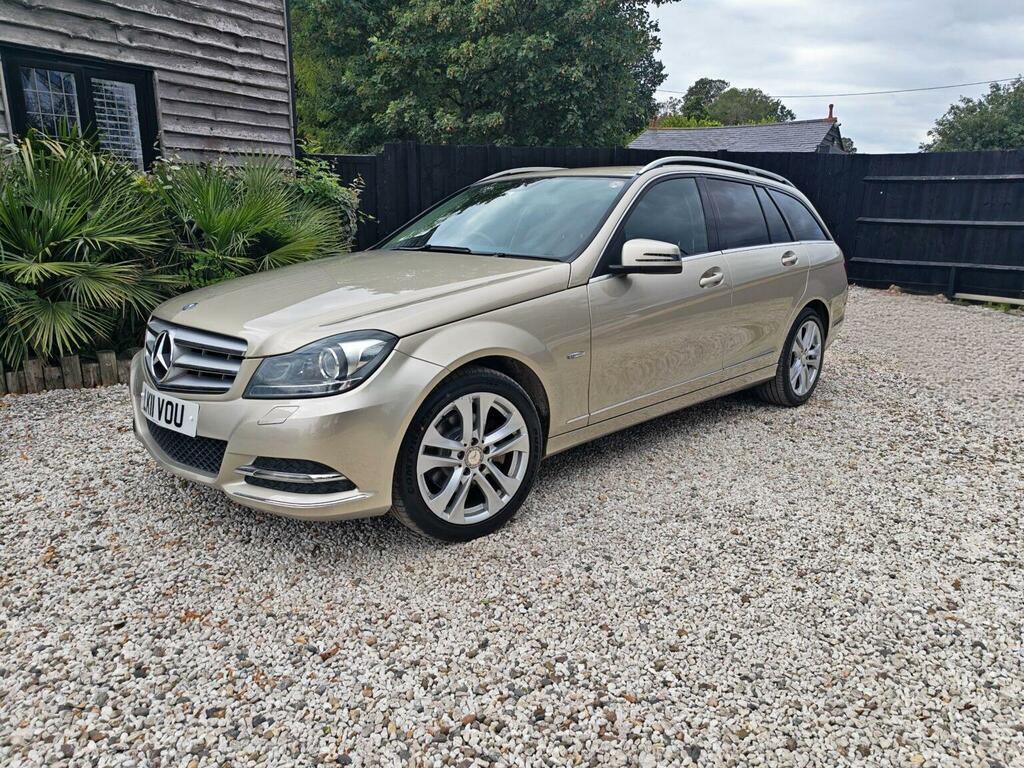 Mercedes-Benz C Class 1.8 C250 Blueefficiency Elegance G-tronic Euro 5 Gold #4