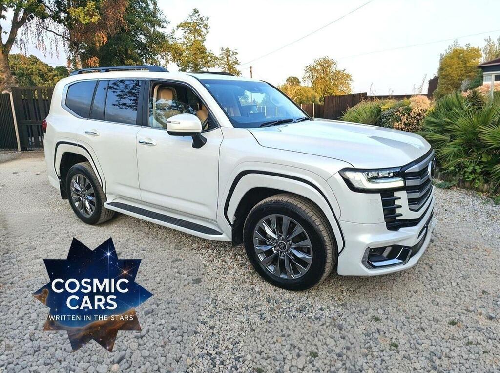 Toyota Land Cruiser 3.5 Modellista 7 Seats Huge Spec Vat Q White #2
