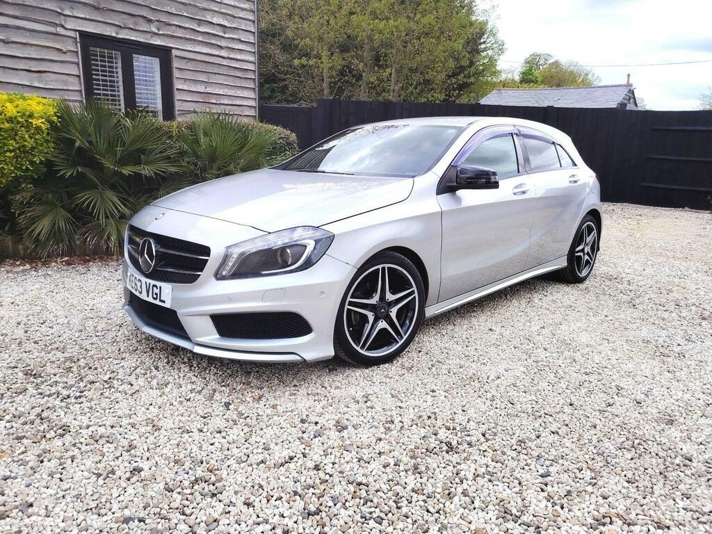 Mercedes-Benz A Class 1.6 A200 Blueefficiency Amg Sport Hatchback Pe Silver #3