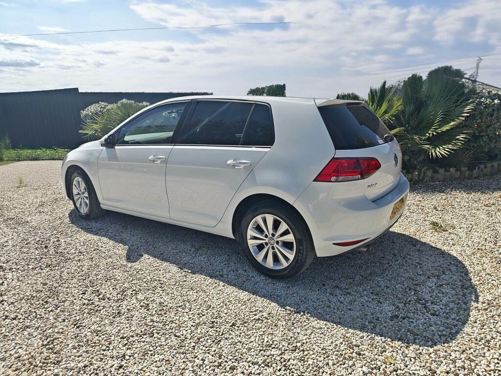Volkswagen Golf 1.2 Carplay Available White #4