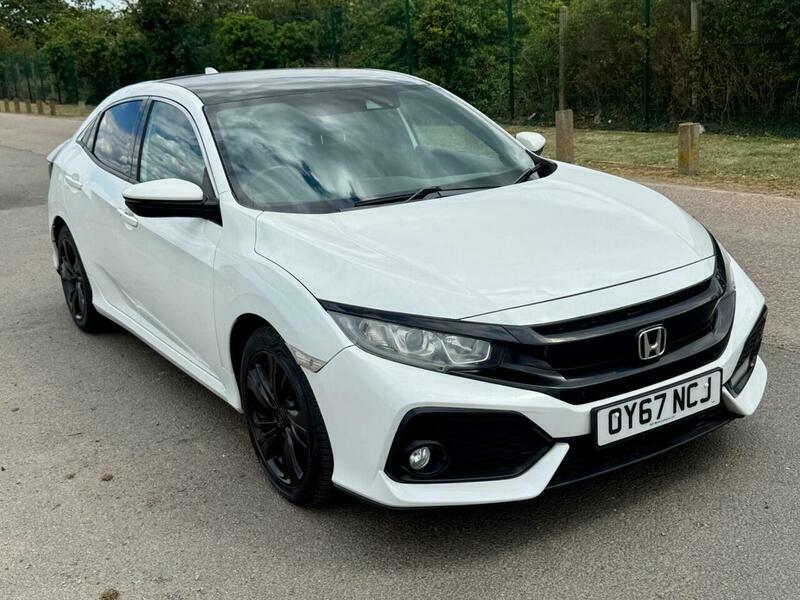 Honda Civic 1.0 Vtec Turbo Ex White #2