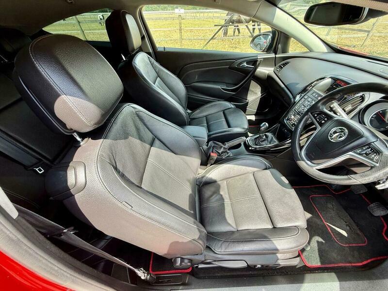 Vauxhall Astra GTC Vxr Blue #13